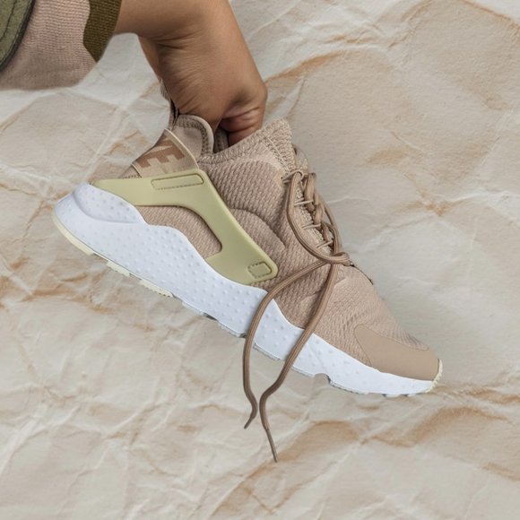 Nike Shoes - Nike Air Huarache Run Ultra Sand Desert Size 6.5 Women